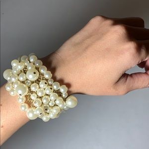 Fashion pearl bracelet Uo unique magnetic closure